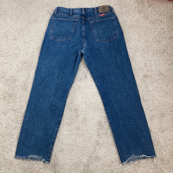 Wrangler Jeans | Size 32/34 - Picture 12 of 13